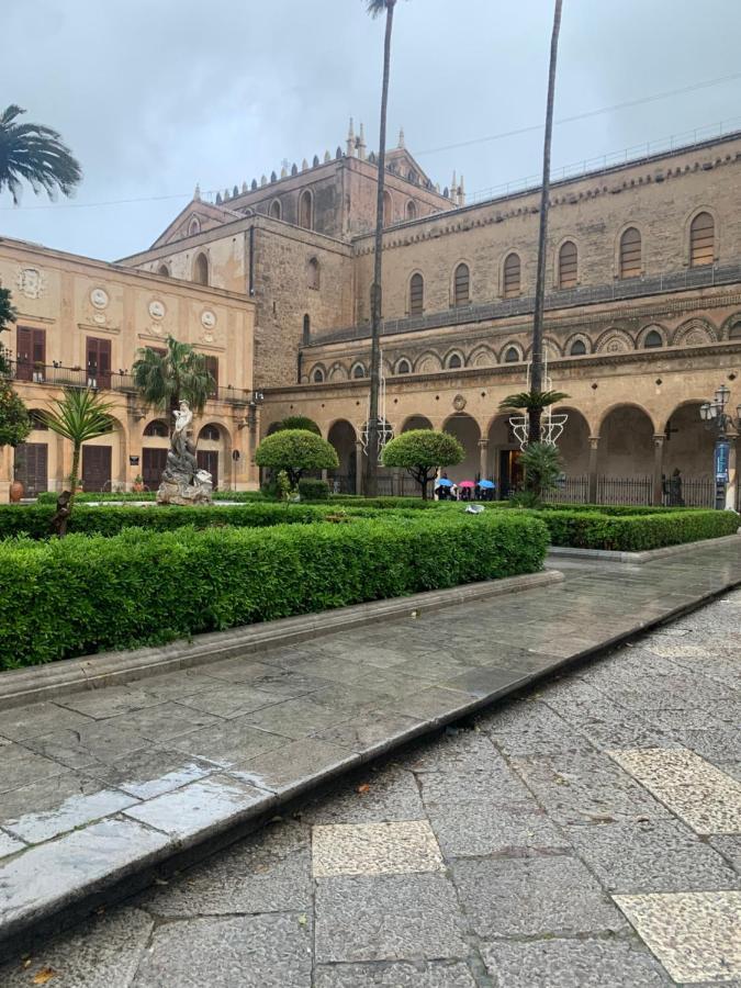 Casa Vacanza - I Mulini Con Parcheggio Gratuito Incluso. Monreale Bagian luar foto